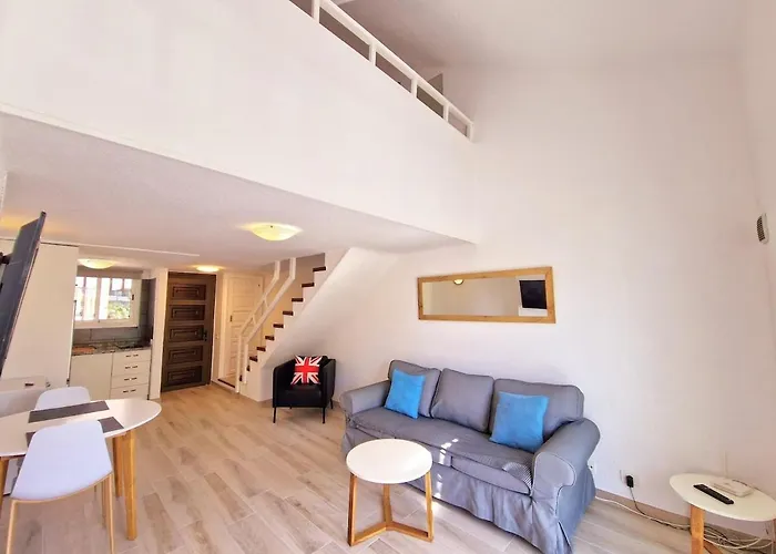 Apartment Close To The Sea *